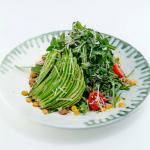 Салат с авокадо